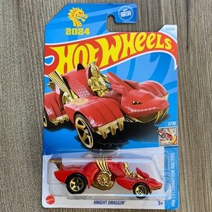 Hot wheels Knight Draggin Chinese New Year of The Dragon Red Race Car Hotwheels